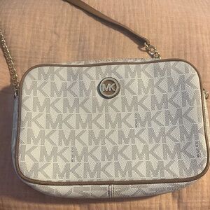 Michael Kors Signature Large Crossbody Bag